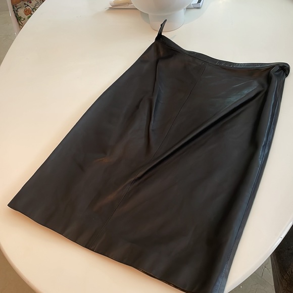 GUCCI BLACK LEATHER SKIRT - Picture 3 of 5